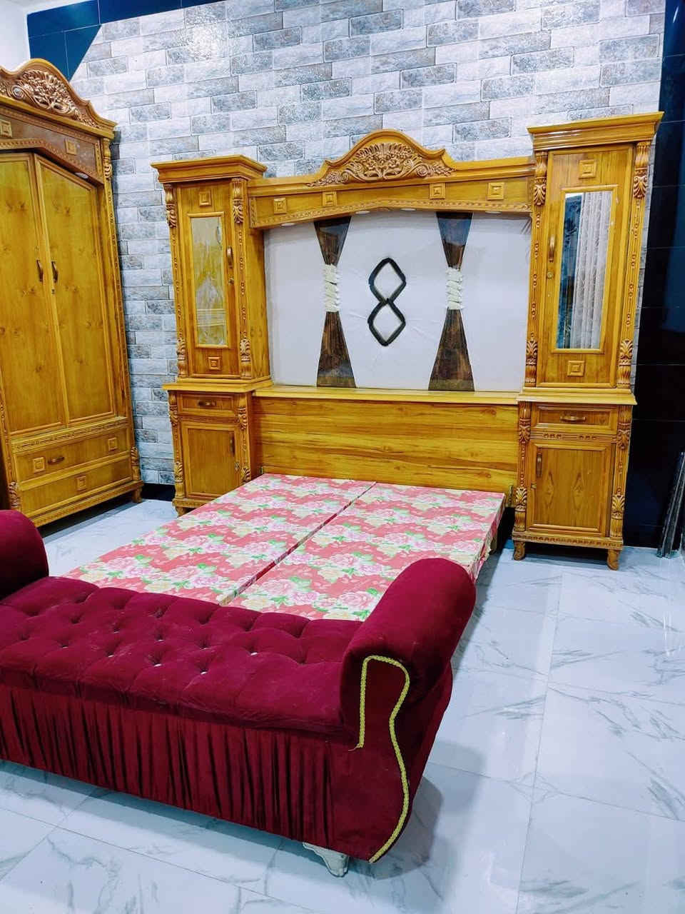 السلام عليكم ورحمه الله وبركاته 
يعلن معرض بركات الامام الرضا ع عن تخفيضات الاسعار بمناسبه اقتراب عيد الفطر المبارك عن توفر غرف اعراس بأسعار مناسبه ويوجد خصم لذوي الشهداء والأيتام
العنوان بابل القاسم شارع الجديده قرب مدرسة الزهراء 
بإداره أبو إسحاق الجبوري ***********
