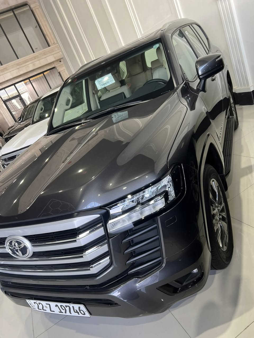 لاندكروز 2024 مواصفات GXR تنفس طبيعي وكالة SAS سياره اخت الزيروو ماشيه ألف السعر 710 وبيها مجال للشراي 
*********** - *********** عنواني البصرة
