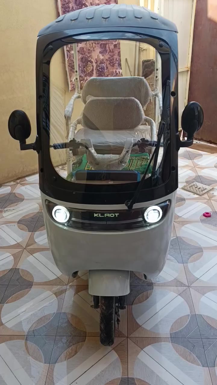تكتك🛺شحن للبيع مليون ونص يمشي ٥٠ كيلو متر
🛺 يحمل 3 نفرات 🛺 لايتات زيتون عالي وناصي 

🛺 نظام بك للخلف يرجع 🛺 هاند برك برجل

🛺 هاند بريك يدوي 🛺 بريكات يدوي

🛺 شحن ذكي يفصل عند امتلاء البطارية

🛺 خمس ٥ بطاريلت دبل 🛺 ماسحة امامية للجام

🛺 اشارات led يمين ويسار وبريك ليزري ال اي دي

🛺 صندوق خلفي كبير مع قفل 

🛺 مقاعد كشن جلد اصلي

🛺 تشغيل عن بعد بصمة وسويج 

🛺 تايرات حجم ١٠ كبير 

للاتصال ***********    ***********
