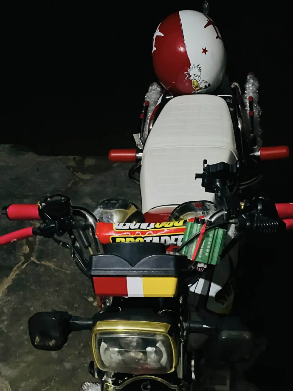 السلام عليكم للبيع.    سونك.       موديل 2023.        محرك شرط.    منفيس.     سويجات.        السعر740وبي مجال.     بيع فقط.      مكان الحويجه


**إذا كنت صاحب هذا الإعلان وتريد حذفه لأي سبب، رجاءا أرسل رسالة إلى الدعم الفني**