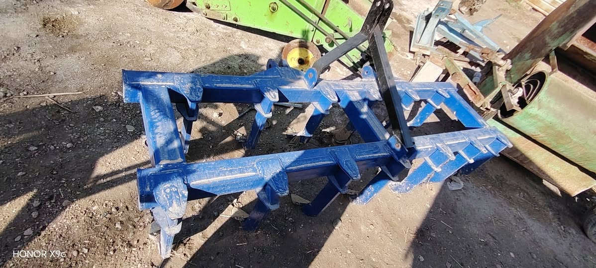 السلام عليكم خرماشه فوركسن للبيع العنوان بغداد اليوسفيه *********** ***********
