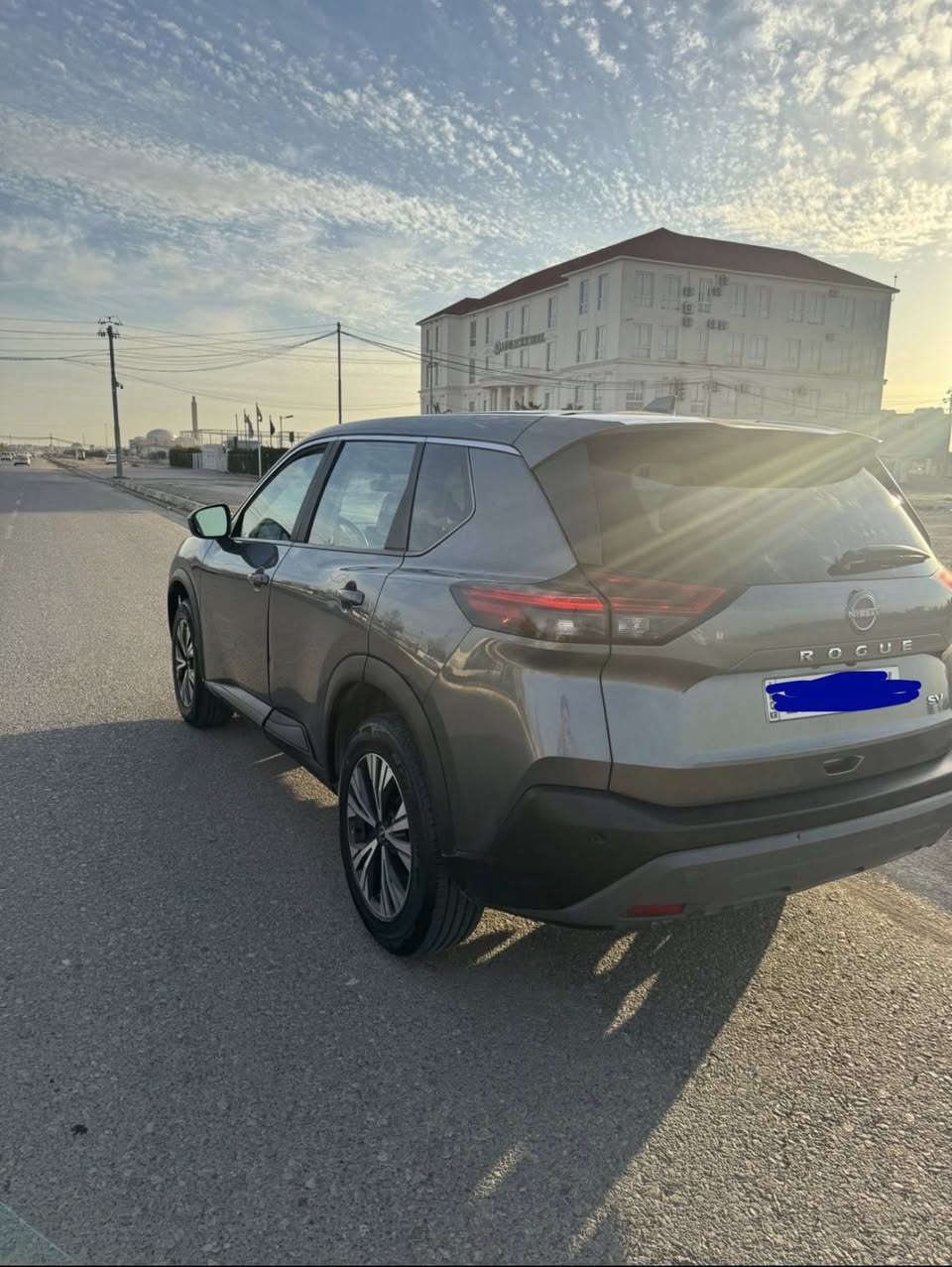 Nissan roge 2023 SV
بەس دەرگای سایق بە بیلادی گۆراوە  بەبێ ژورئ رەسمی دەعمەکەش دانراوە  پێش و پشت کەپسە

مواسفات SV  بەخوی دیارە چ مواسفاتەکە

فەحس و هەزەی هەمووی نویە بەس بەناو دەکەی حازرە

گیر و مەکینەو کارەبایات تەقەو رەقە هەمووی بە شەرت یەک دینار مەسروفی تیدانیە سەیارەکە زۆر زۆر خاوینە و بی مەسروفە 

54,000 هەزار کیلۆمەتر رۆیشتوە 

مەکینە ١٥ تۆربۆ ٣ پستنە 

سعر ١٥٦ وەرەقە قفل

هەولیر

0750 410 1994
