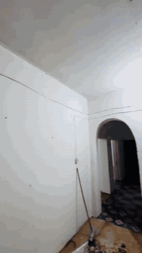 بيت للبيع  الموقع كلش حلو بنص السوك حي ١٤ رمضان خلف الجنسية المساحة ١٠٠ م طابو الاستفسار مراسلة اتصال بي واتساب  ‭٠٧٥٠ ٥٨٦ ٩٤١٨‬
