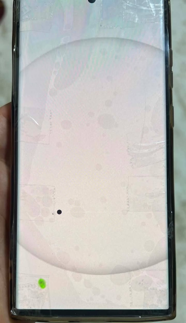 سڵاو s23ultra بۆ فرۆشتن شاشەی گۆڕاوە بە بیلاد ئەو دوپەڵەی تیایە باقی بەشەرت
ram 12 
512 G
2sim
لەکەلارە


**إذا كنت صاحب هذا الإعلان وتريد حذفه لأي سبب، رجاءا أرسل رسالة إلى الدعم الفني**