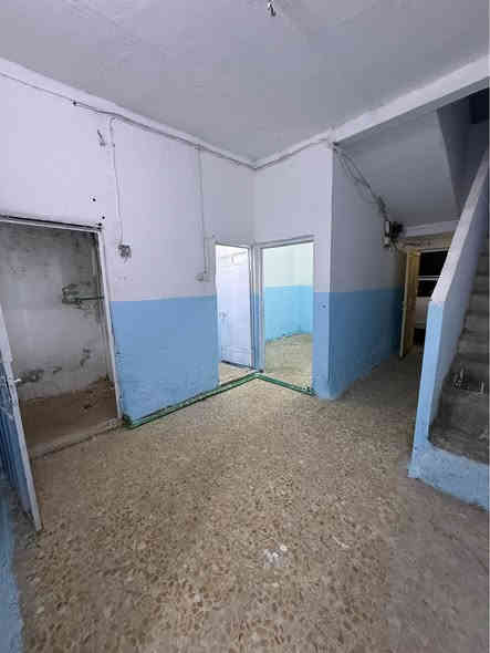 دار للإيجار المساحة ٥٠متر  طاقه مقابل حي السلام 
طابق واحد خريطة كامله غرفه وصاله ومطبخ وصحيات 
للاستفسار مراجعة مكتب الدر او إلاتصال 
*********** النجف
