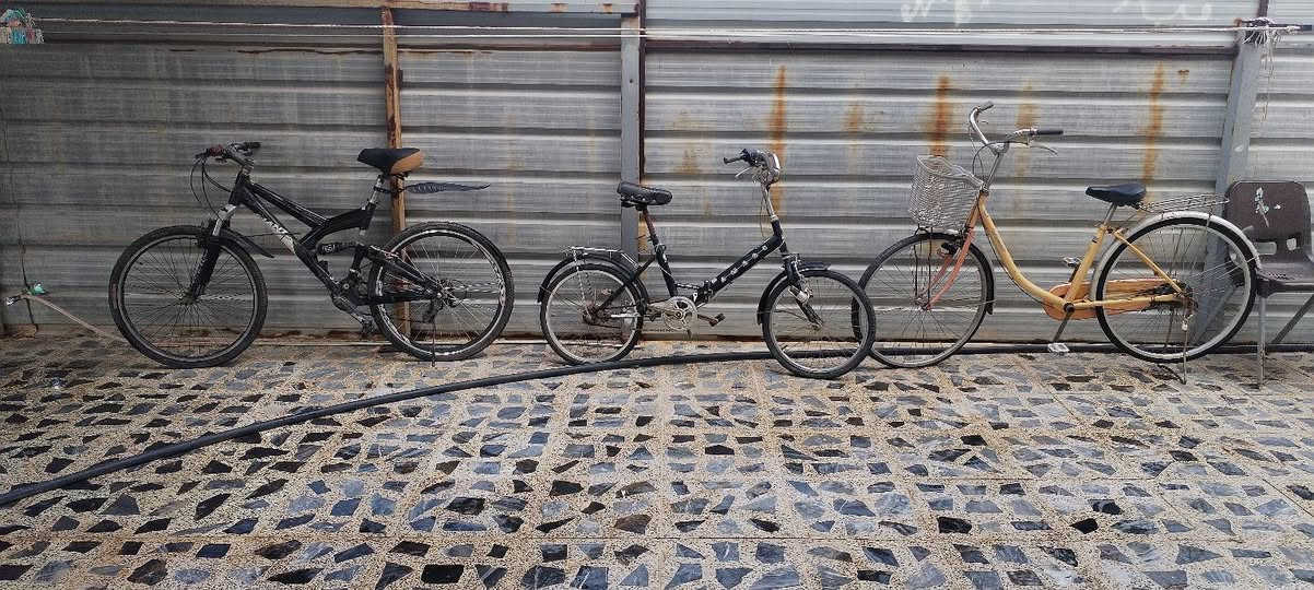 بايسكلات 3للبيع الصنع ياباني الأصفر بناتي الصغير يطبك فاشات كلهن السعر 200الف قفل


**إذا كنت صاحب هذا الإعلان وتريد حذفه لأي سبب، رجاءا أرسل رسالة إلى الدعم الفني**