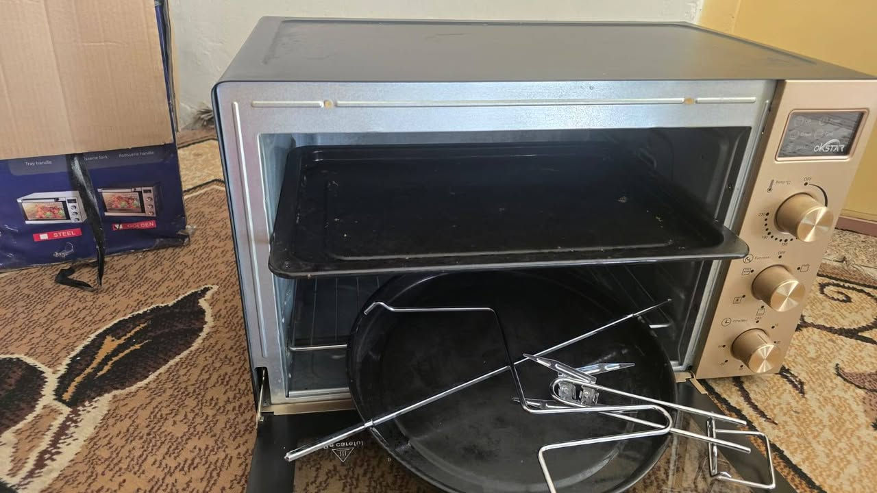 1- اوفن للبيع جديد استخدام قليل مع ملحقاته السعر 50الف
2- معصرة فواكه جديده للبيع سعرها 20 الف
الاتصال على الرقم ***********
