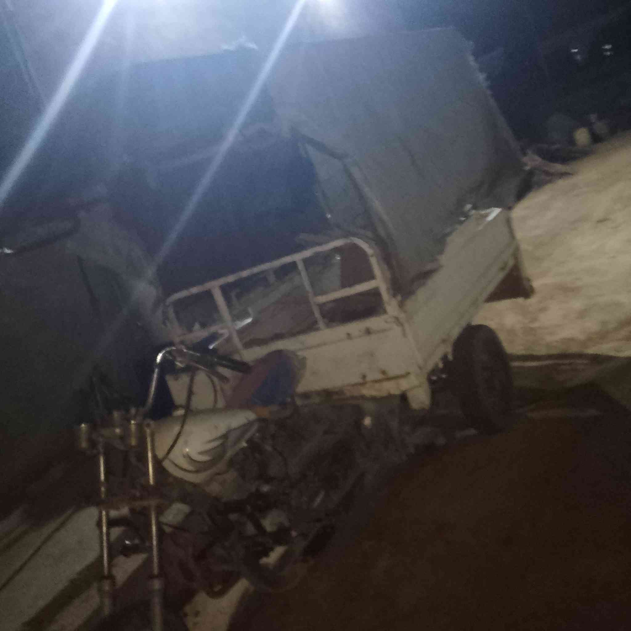 سلام عليكم ستوته لبيع مكاني ديالى الخالص هاذا رقمي اليحب يتصل ***********
