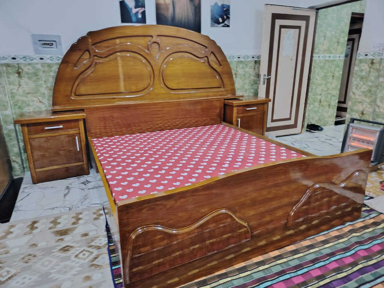 غرفة نوم ام ل 6 ملحق داخلي
تزكام فول ضهر جرجوبه شد براغي داخل وخاج صاج نضافتهه 100% استفسار اتصال ***********
