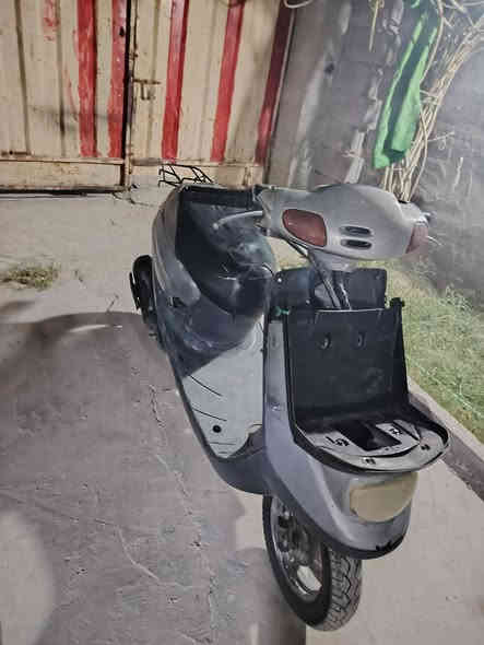 دراجة منغولي شغاله هندر محرك فول كهربائيات شغاله السعر 125 شراي الاتصال على الرقم ***********
