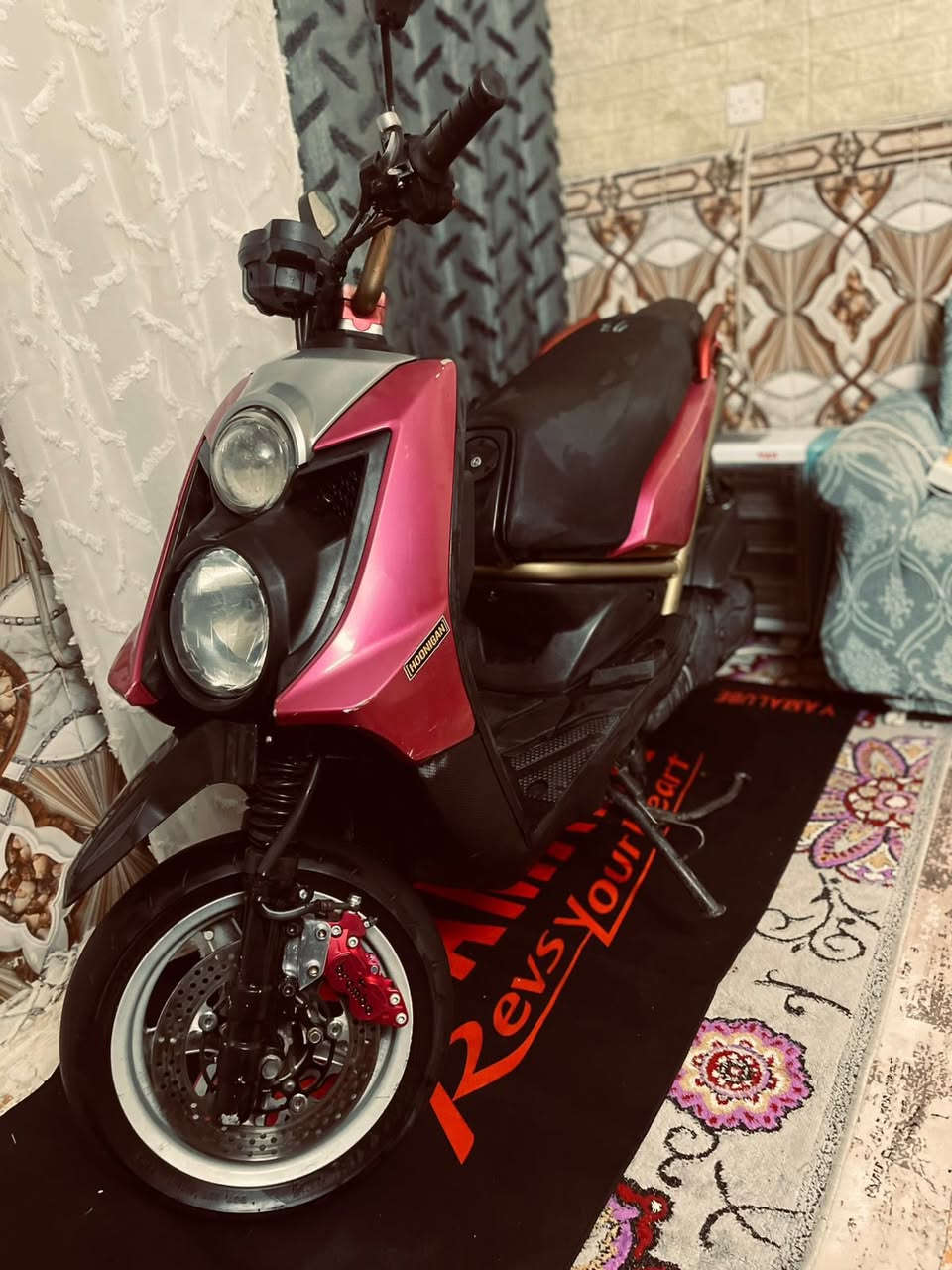 سلام عليكم: جبليه للبيع صارلها اقل الشهر نازله من الضلال  بانزين كله محسن دراجه مرتبه حيل كفاله عامه اذا بيها برغي مفتوح تاخذها بلاش  مكاني بغداد مدينه الصدر (***********) موجود واتساب وهاتف باي وقت (الي ميعرف اسعارهن لايدخل فدوه رحتلك) محتاج وريد ابيع
