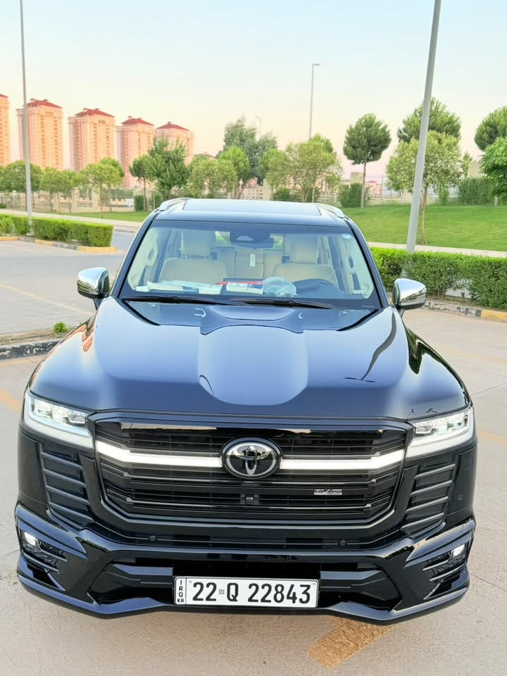 تويوتا لاندكروز VX
~~~~~~~~~~~~~
تويوتال لاندكروز بلاك ديشن VX لميتد S
موديل:٢٠٢٥
محرك:٦سلندر 
ماشي:٧٠٠٠كم
مكان:سليمانية
سعر:٨٧٨$
سيارة:PPF
مكفولة كفالة عامة
معروفة مواصفات
جارج موبايل
سماعاتJBL
كشنات تبريد تدفية
٣شاشة
سندوق شفت
جميع الكشنات كهرباء 
حساس خلفي و كاميرة دوارة
بصمة تشغيل و ابواب
سبوغ بارد رزعة شوخت بل شرت
محرك كير بل شرت مامفتوح
بصمةتين موجود
شريكة SAS
رقم:***********
مكان:سليمانية

