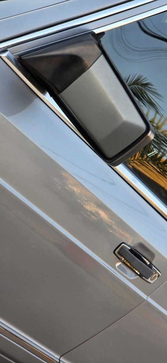 موديل 1981 
حجم 280se 
وارد الماني استيراد خاص
فول مواصفات لايتات يصعد ينزل 
سلايد جام اوتماتيك
كلين تايتل مكفوله سيارة 
بيها فقط كلير سكن المانيا 
ماشيه ٧٧ الف كيلومتر حقيقي
حتى الجامه الاماميه شركه بلاديه مارسدس مختومه
وسيدي جنجر
٦ اقراص
رقم شمالي دهوك 
سعرها ١٤٥$ بغداد, العراق


**إذا كنت صاحب هذا الإعلان وتريد حذفه لأي سبب، رجاءا أرسل رسالة إلى الدعم الفني**