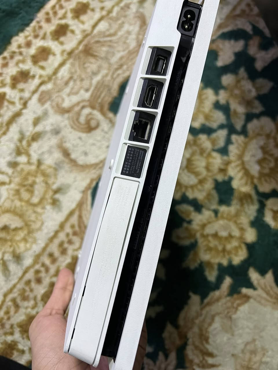 بلي 4 نضام 9 مهكر 1 تيرا بعده جديد شوفة عينك لا مفتوح ولا مصلح تاخذه من باب البيت ويا الـUBS سعره 350 وبي مجال قليل مكاني بغداد الجديدة ***********
