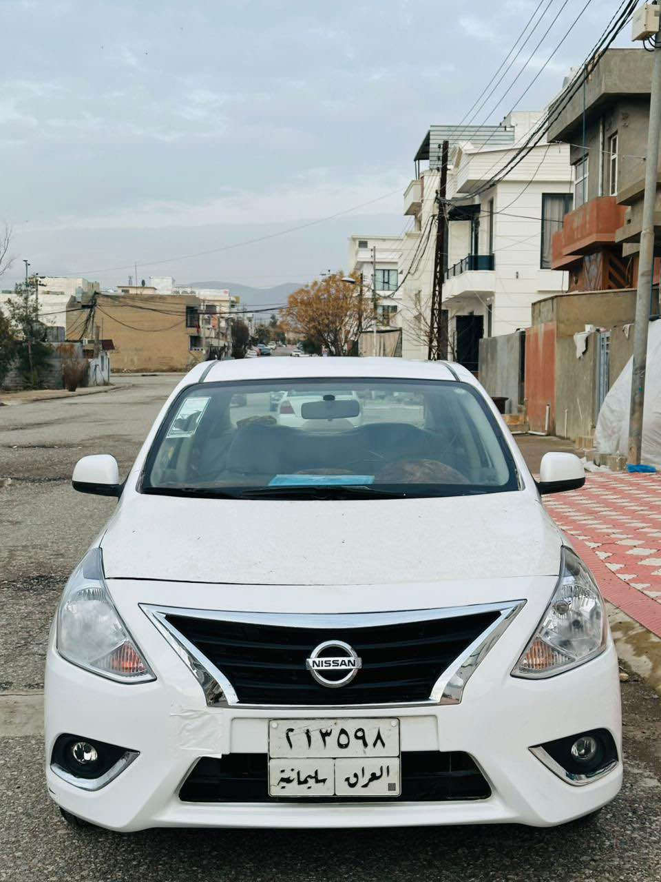 ***********
نيسان صني 2016 محرك وكير وتبريد وصدر كل شرط سيارة جاهزة بدون اي نقص بيها صبغ خمس قطع سونر موجود
***********
بدون دواخل شرط بسمي سيارة شرط تحويل او وكالة 
تحويل مباشر 
السعر 79$
بيها مجال قليل 
عنوان سليمانيه 
*********** السليمانية, العراق

