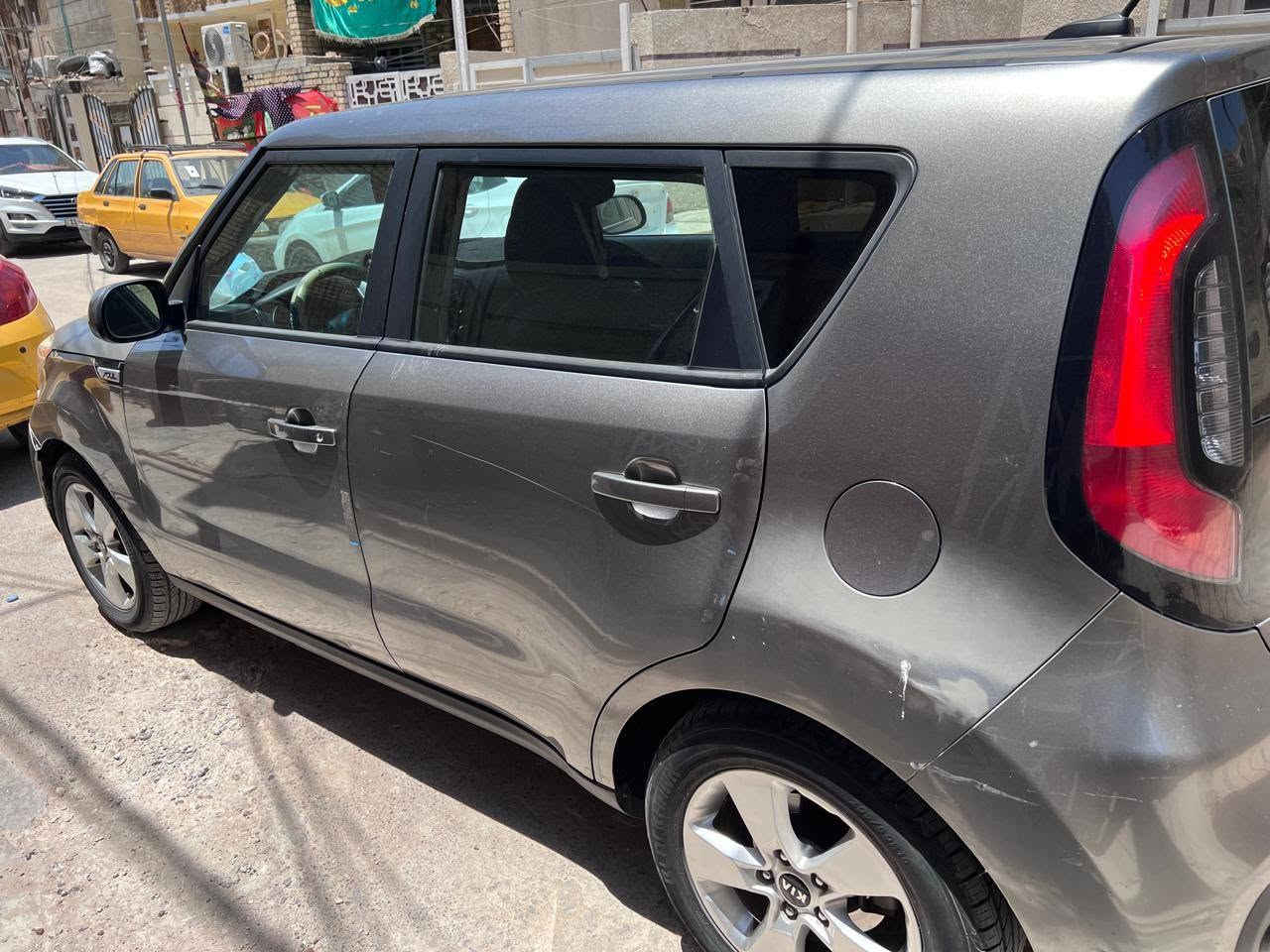 للبيع كيا سول موديل 2019
وارد امريكي حادث بنيد جانبي
محرك 1600
الصور توضح التفاصيل 
الرقم بغداد 
السعر 10,500 دولار
للاتصال ***********
