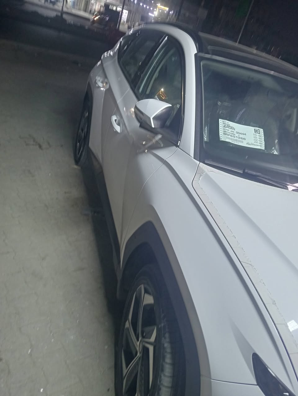 السلام عليكم
هيونداي توسان 
موديل 2023
ماشية 40 كفالة عامة شرط الفحص
فول مواصفات 
بصمة 
بنوراما
هاند بريك بصمة
مودرايف ثلاث وضعياة قيادة 
كشنات جلد
كشنات كهرباء
سعر 210
رقمي ‏‪0772 779 2443‬‏
