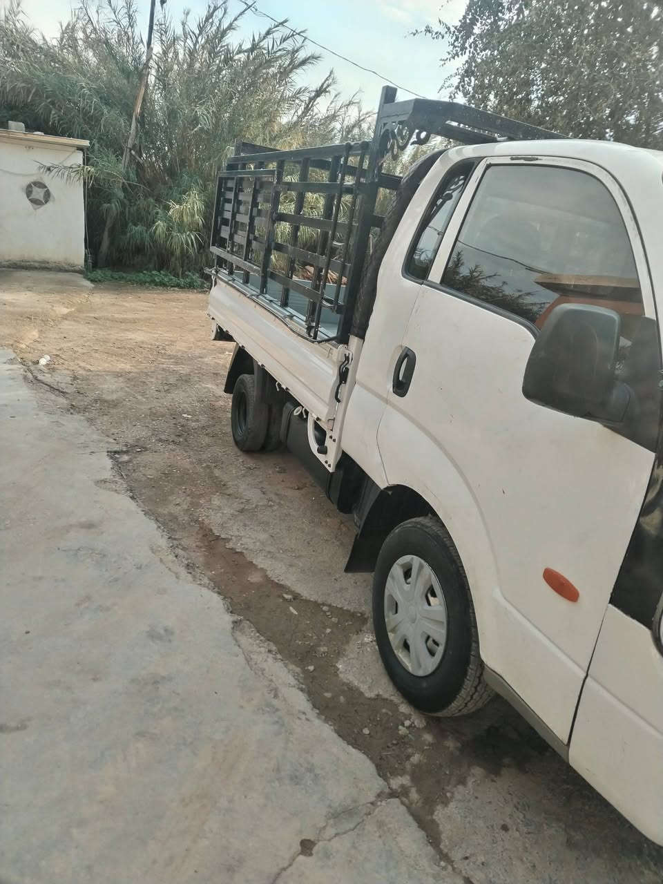 سلام عليكم كيه موديل 18 بدون رقم سعر 55 وبيه مجال للاتصال *********** مامتواجد عل فيس مكان سياره واسط العزيزيه لمو شراي لا يخابر رحمه للعباس بدون حجر سياره بيه معجون من صفحت لباب ليمنه ضربته كلش بسيطه خابر وتدلل
