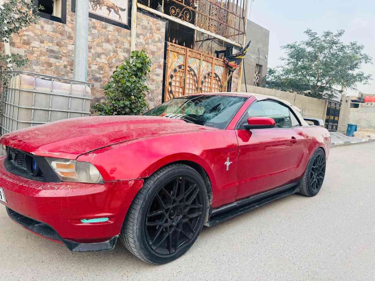 سلام عليكم للبيع او مراوس بجارجر موستنك 2010 ادوات بيه ارقام وسنويه شرط اصليات واجه محرك 3.7 كير محرك حداديه تخم تاير كله جديد كفاله من الكص والضربه سياره حلوه ونصبته تخبل وجاهزه وسعره 38 قفل من الأخير مكاني بصره 
*********** البصرة, العراق
