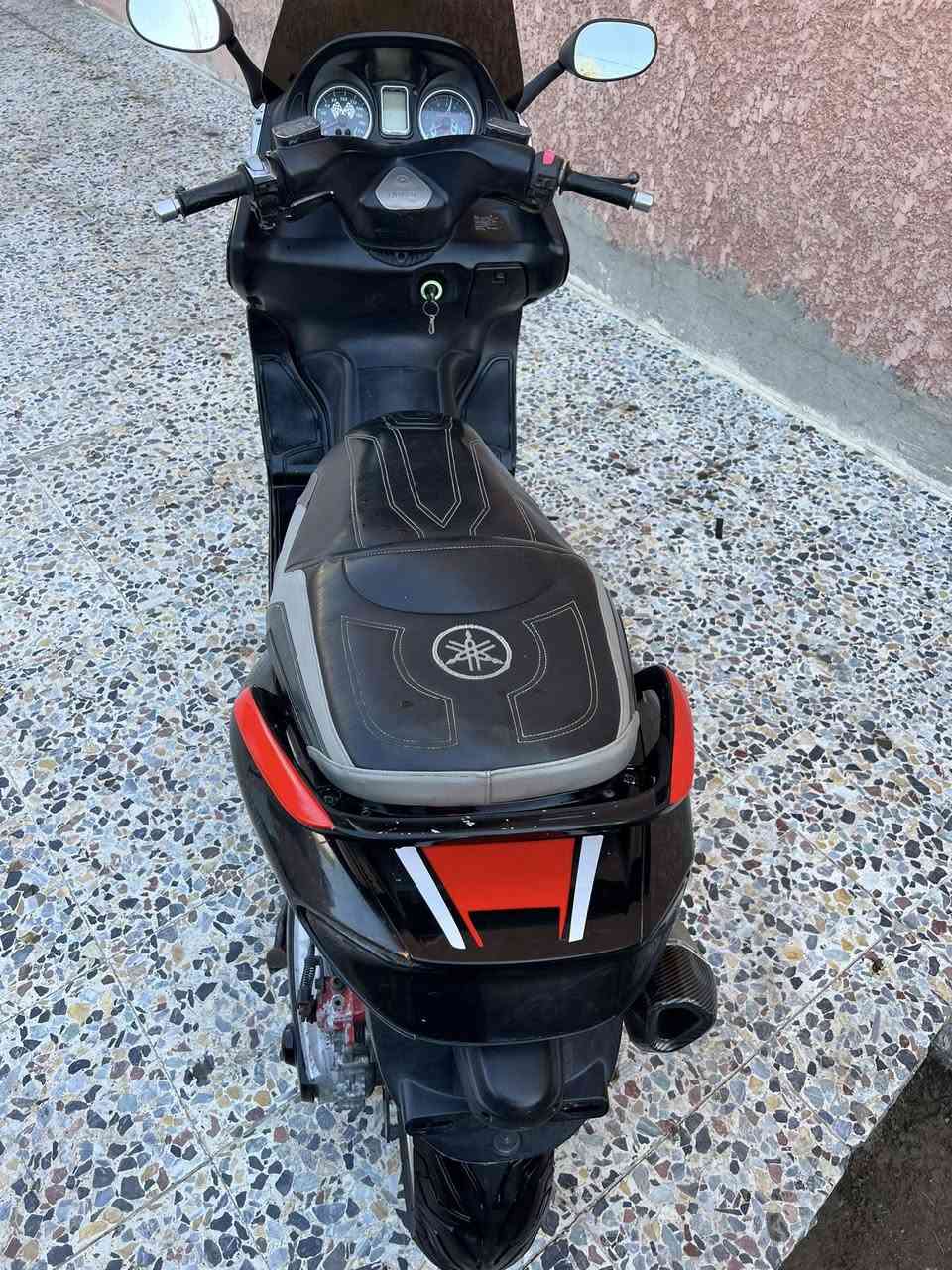 TMAX2008 نوزل  الدراجة كفالة وكاملة من البرغي للبرغي  الدراجة تزويدهة اصلي   الدراجة بحالة الوكالة السعر 19  للاستفسار *********** المكان بغداد شارع عدن
