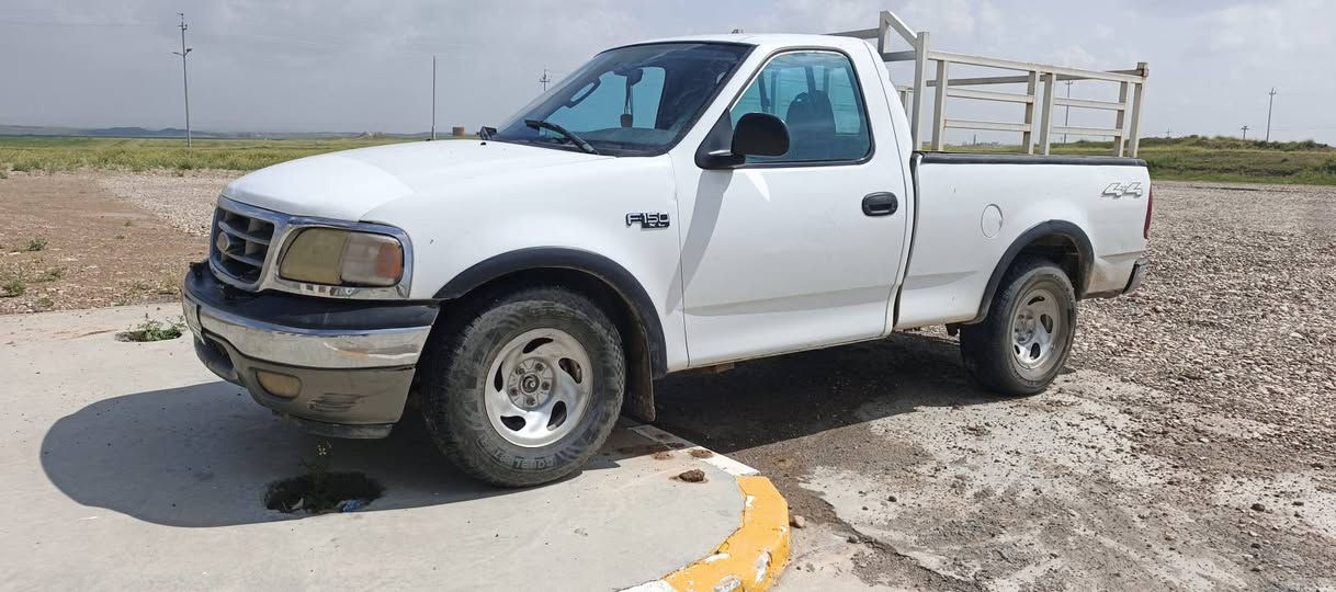 فۆرت f150 مۆدێل 2003  حاسیبەو ئەوەلیات بەشەرت دەعامی بۆدەعامی بەشەرت چەکوشی پێوە نیە  تەقەو رەقە و کارەبایو تەبریت هەرهەموی ئشدەکات چوار تایەی تازەیە تەنها مەکینەی سەرف دەکات باقی گێر و ئشارات و فڵچە و چواری هەر هەموی بەشەرت نرخی 36ماعمەلە         عربی فورت f۱٥۰ مودیل ۲۰۰۳ شرت تحویل دعامی لل دعامی مکفول کهربای تبرید کلها شغال اربع تایر جدد سدر جدد کلها مکفول بس محرک بی سرف سعر تحت سوک رایدها 36 معاملة  *********** ئەمژمارە واتسابی لەسەرە السليمانية, العراق
