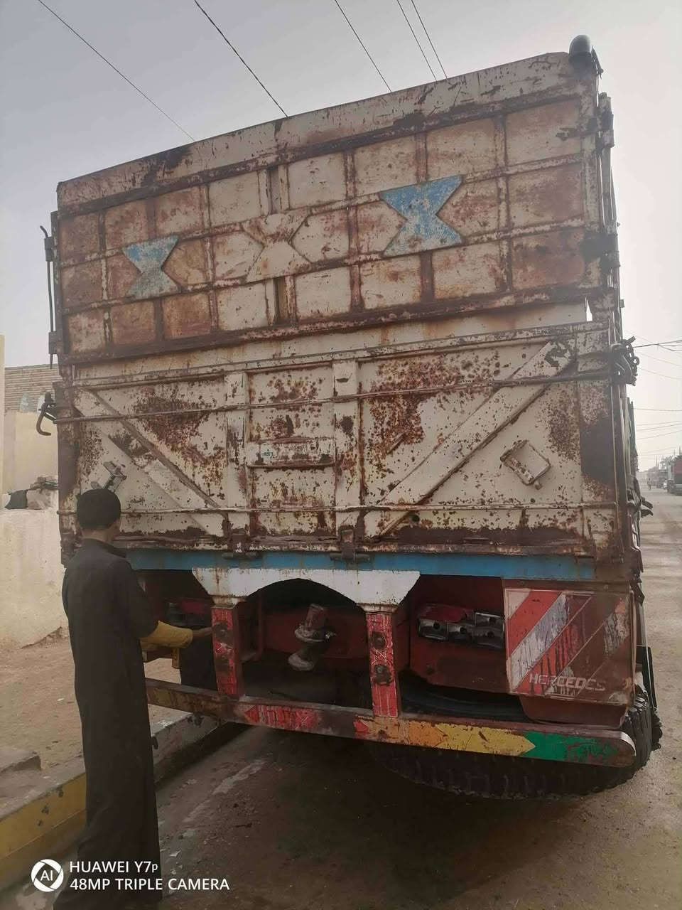 سلام عليكم البي البيع   ***********  مكلف  بل نشر
