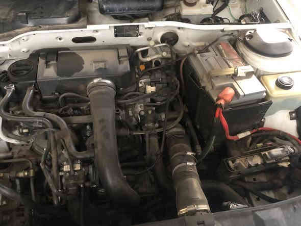 بيجو ٢١ مكفولة كفاله عامه  السعر ٦٨ بيهة مجال بسيط منضومه غاز سياره جديده مدوشمه عام رقم واسط محجوزة باقي اقل سنه وكاله عامه ***********
