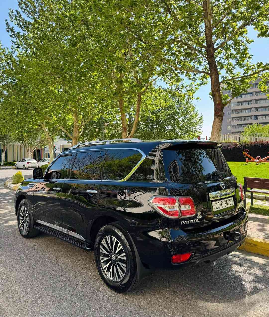 NISSAN PATROL  PLATNUM 2017
‎ شى  تعفه و جديد  ماشاالله 📦📦📦📦📦سياره احلى من صوره حيل نضيفة     
‎بلاتينيوم اعله فأه فول فول محرك8 ثلندر  
‎مموديل2017 وارد خليجي كفاله عامة- 1/1
‎                                          السعر / ٢٧٣ ورقة
‎                                                            المواصفات-
                                                              
‎  • نظامABS
‎• مساعد الفرامل barke assist
‎• نظام المحافظه على المسارVSC
‎• نظام توزيع قوه الفراملEBD
‎• نظام مساعده التسلق
‎• نظام مانع انحدار
‎• حساسات اماميه 
‎• حساسات خلفيه 
‎•رادار امامي
‎. كامرة 360 درجة 
‎•ثلاث شاشات 
‎•شاشة كبيرة لمس 
‎• حساسات الاطارات
‎• نظام مانع الانزلاقTCS
‎• نظام نقطعه عمياءblind spot 
‎•ثلاث وضعيات قيادة  ثلجي-صحراوي-وحل-جبلي 
‎• مثبت السرعه 
‎• قفل مركزي للابواب
‎• عجله القياده و مقاعد من الجلد 
‎• فتحه سقف
‎• دخول بواسطه مفتاح ذكي(بصمه)
‎• شاشات بظهر المقاعد الاماميه 
‎• كشنات كهربائية
‎•كشنات تدفأة تبريد
‎• مرايا الجانبيه كهربائية 
‎•اشاير با المري 
‎•تحكم وضعيات الستيرن كهربائي
‎• ثلاجه 
‎• تحكمات استيرن فول 
‎• اور اوكس / يو اس بي 
‎داخل صاج ملكي 
‎تبريد ثلاث قطع
‎جنطة كهرباء 
‎تشغيل عن بعد
‎وهواي بعد بيه مواصفات بالعافيه على الياخذه
                    
‎ملاحضات----------
‎سيارة دعامية لي دةعامي بشرت
‎مكفول من صبغ و بارد و تبدل 
‎سيارة رةقم اربيل دولية 
‎سةنةوية ،  جديدة
‎مكان السيارة سليمانيية 
‎-للستفسار التصال  الرقم  
(***********)
‎ السعر / ٢٧٣ ورقة $ السليمانية, العراق
