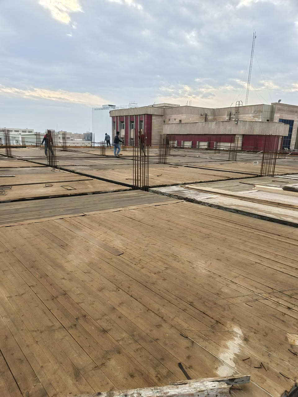 نجاره وتسليح 
 ناصريه 
***********
