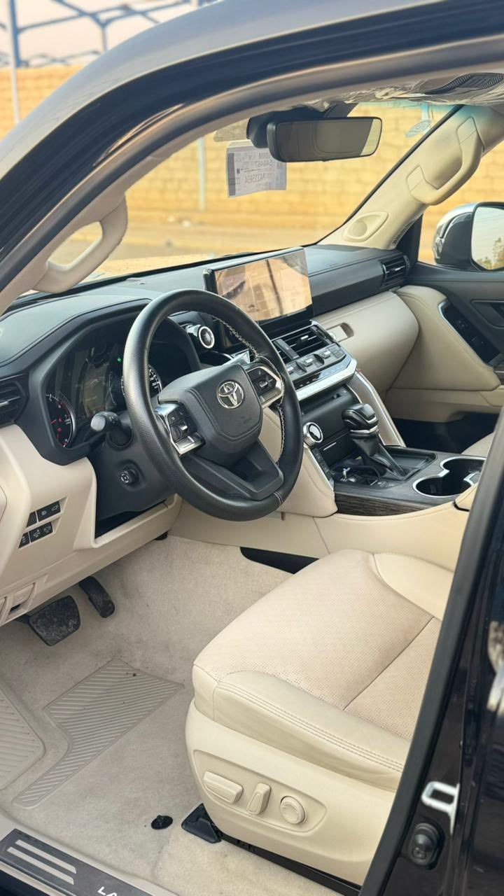 تويتا لاندكروز موديل 2023
فول فول مواصفات Vxr فورويل
اتوين توربو سيارة ابريم باب اول محرك كير واير بشرط مامفتوح
سيارة حيل نظيفة كلشي عل بلاد جديد سنوية هزة كلشي جديد مدفوع ل باسمي السنوية بشرط تحويل وغرامة
سيارة مابيها دينار مصرف كامل من كل نواحي
فول فول مواصفات شاشة كبيرة لمس
كاميرا
حاسة رادارات كشن جلد كشن كهربائي 
بصمة
تشغيل عن بعد تحكمات ستيرن بلتوس
اوكس
كار بلي أوتو ستوب للتحذيرات تبيرد
مركزي
تحديد مسار كل مواصفات الاندكروز بيه
رقم *********** و ***********
