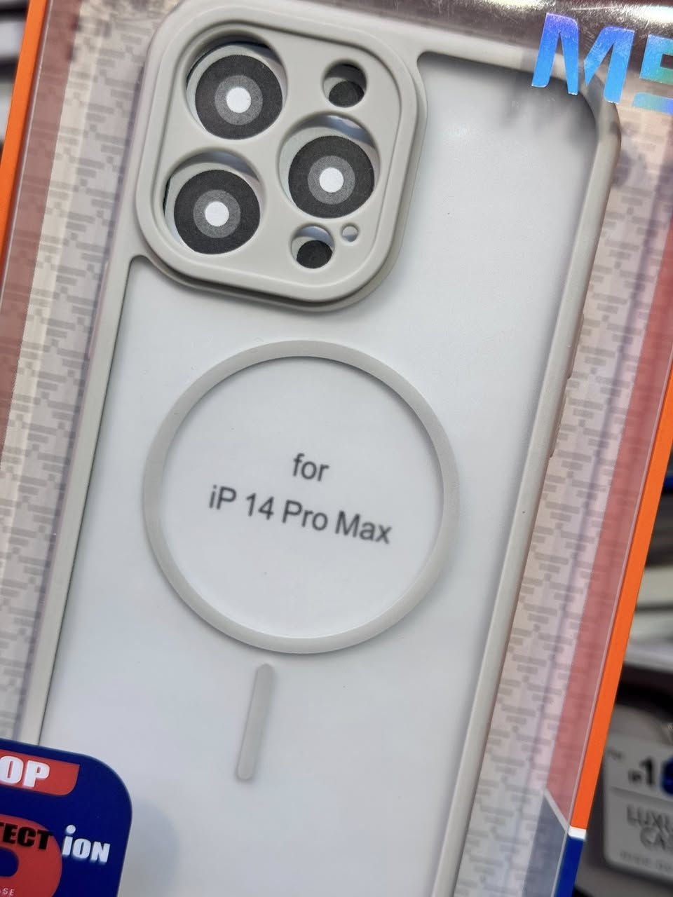 درع شفاف مات
ماركه M5 

الســــــعر ( 8 الف 🔥) 

الايتمات 
…………

iPhone 14 Pro Max 
iPhone 13 Pro Max 

لطـــــلب المراسله او الاتصال 
*********** واتساب 

يـــــوجد توصيل كافه المحافظات 

العنـــــوان 
…………….

كوت- المشروع - مقابل جامع الناصر او مأكولات فارس .
