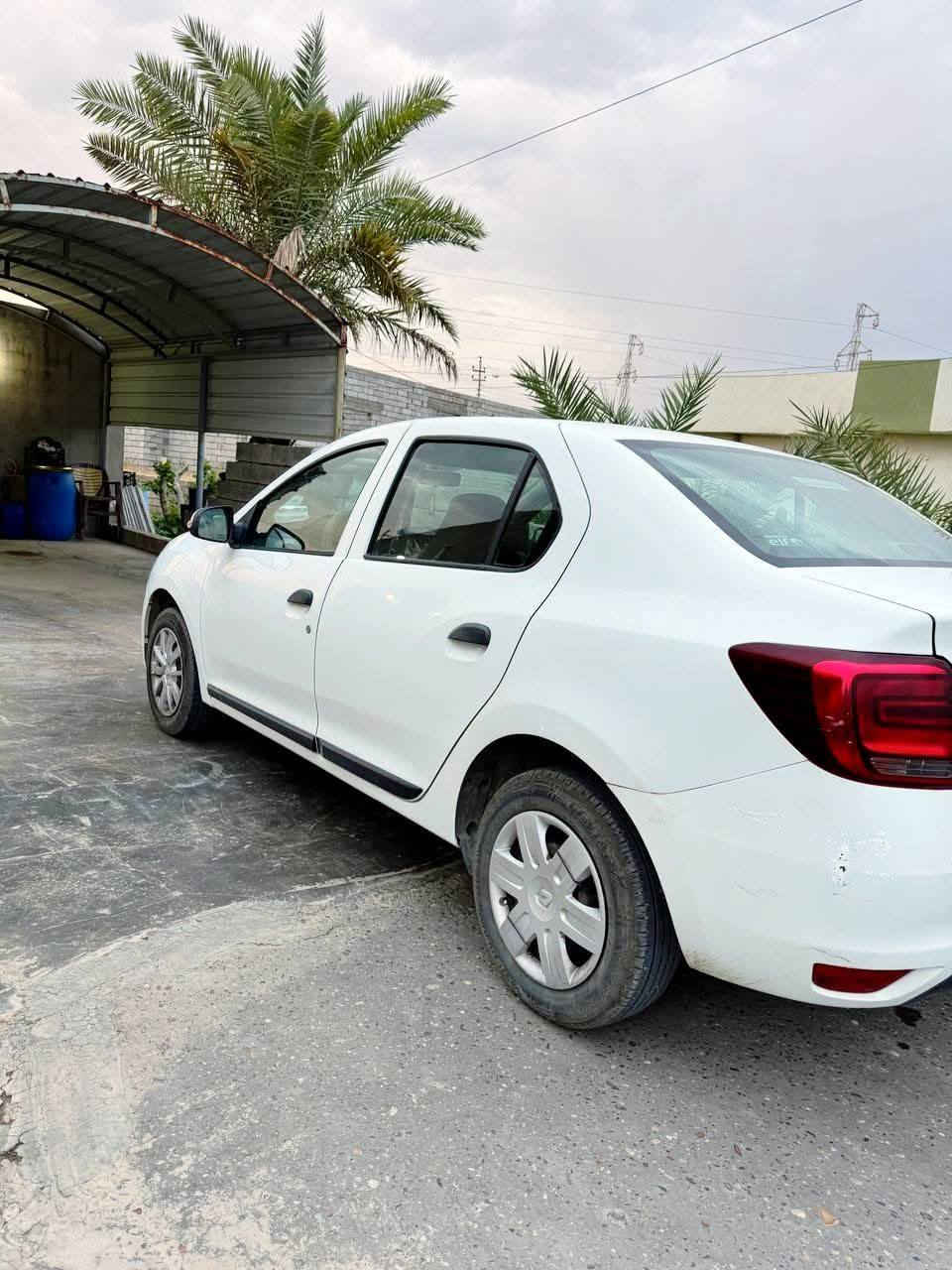 رينو سمبل موديل 2020
محرك مكفول. كير اوتماتيك مكفول 

مواصفات فول ماتلكاها باي رينو سمبل كلشي كهربائي لايتات ليد امامي خلفي اشاير مري مثبت سرعه فول مواصفات من تجي شوف 

سعر 103 وبي مجال  

مكان صلاح الدين تكريت قضاءالعلم
للأستفسار على الرقم ***********
