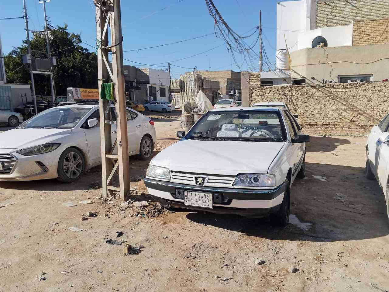 بيجو 405 للبيع 2009 السعر 30 وبيها مجال بيع مستعجل سياره كير ماكينه حداديه تخم تاير كله جديد رقم كربلاء الماني مداور ثاني يوم مكاني نجف حي الميلاد وهذا رقمي ***********
