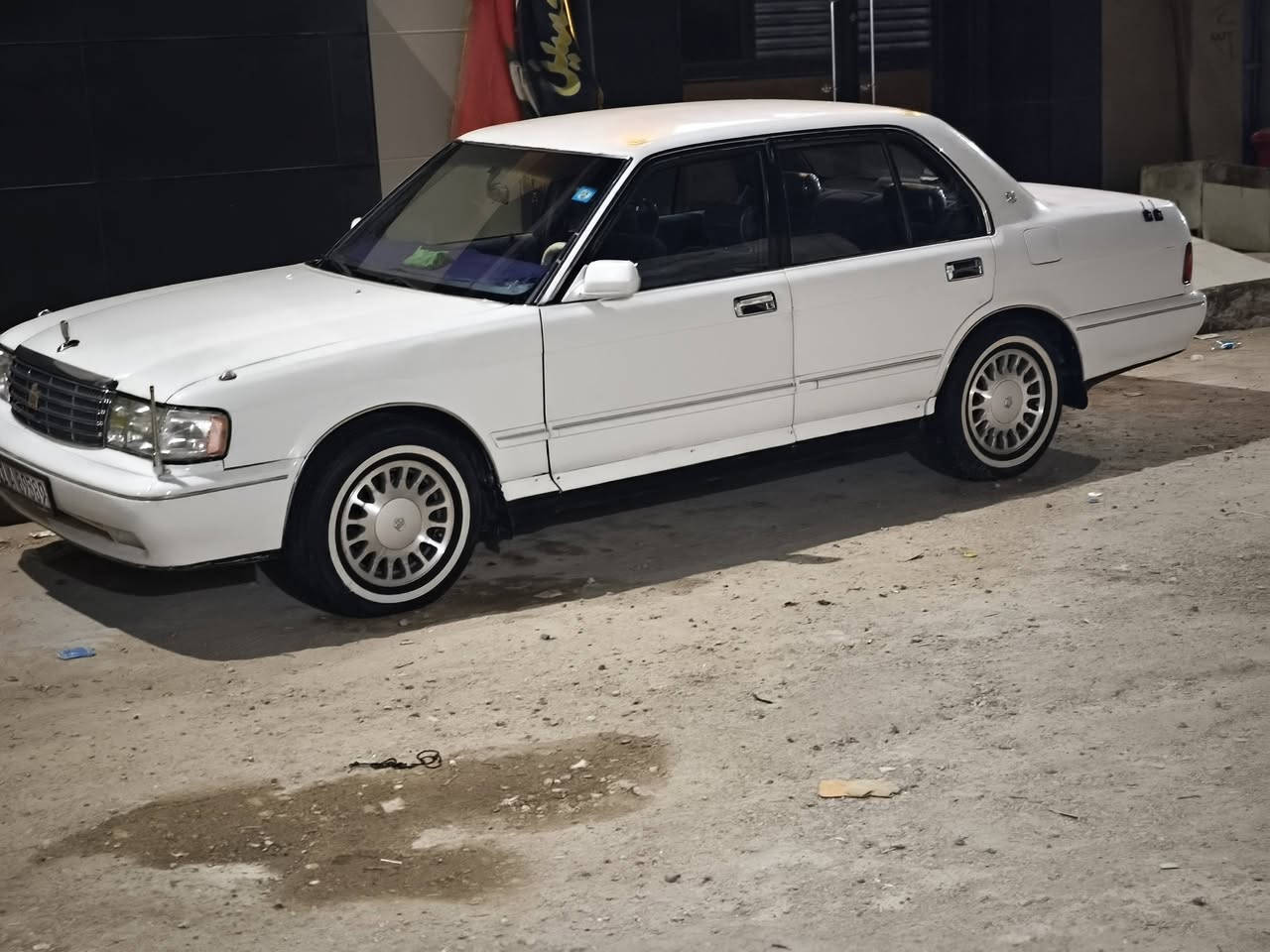 ماشاء الله 🧿
البيع فقط ارنب صبغ جمالية
 (مديل 1995) اصل محـور (مكينة ٢٥٠٠ فيفتي اي ) مكينة جديدة ستوني شادهة حدادية وتخم تاير وتبريد خير من الله كهربائيات كلها شغالة شاشة سنتر لوك لايت زنون 
كفالة كصة ونقل وعيب شرعي  وصوليات ما عدة صبغ  (رقم بغداد مشروع رقم انكليزي سنوية 2029) تحويل مباشر بسمي 
الشراي يتصل وبل خدمة السعر (72)وبيهة مجال حك الجية 
ورجان الحد يعلق بكيفة غالية عليك ندعينة بل رزق بالك سعر مكاني ديوانية تصل. ***********
