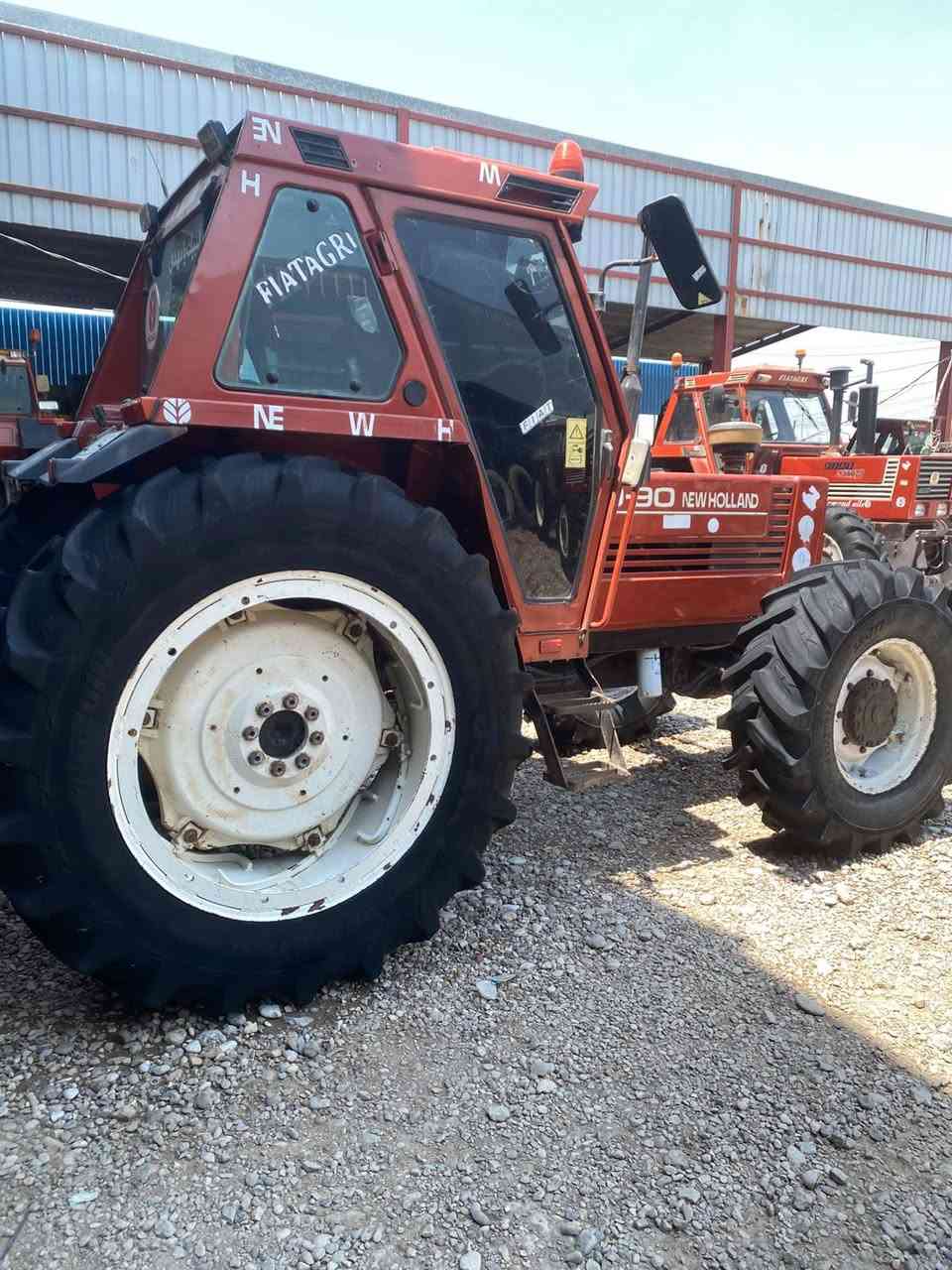 السلام عليكم للبيع فيات 110فول مواصفات فول عادي مكفوله كفاله عامه 
للاستفسار اتصل***********
***********
