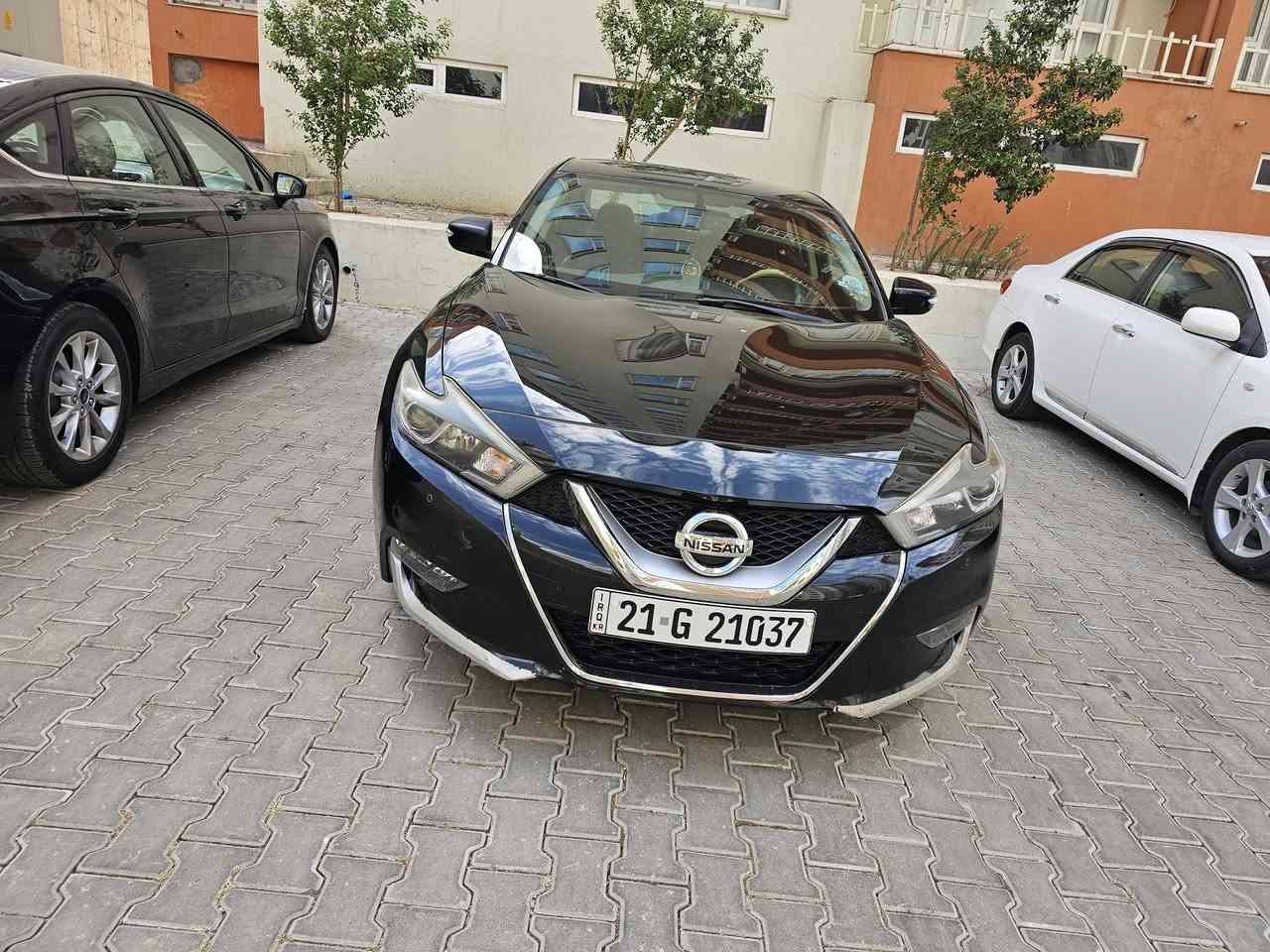 السلام عليكم نيسان مكسيما  موديل ٢٠١٧ مواصفات SV 
ماشية 100 مايل
 
محرك وكير شرط برغي مامفتوح بيهم
رقم وسنوية وهزة وبراد جديد شرط تحويل
بس صندوق صبخ مبدل شريكة ، وشبر من جملوخ خلفي و داعمة خلفي صبخ 
صورة سونار موجوده وصورة الحادث 
السعر 138 وبيه مجال بسيط
للاتصال  *********** 
سيارة حيل جديده
مكان سيارة السليمانية
