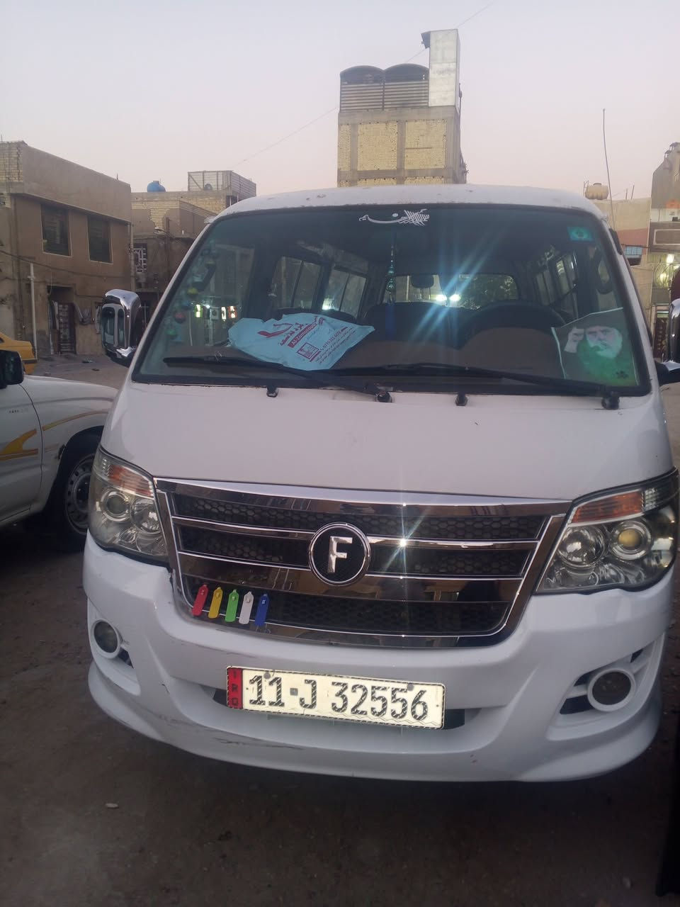 سلام عليكم فتون موديل14سيارة مكفولة عدة فوك الايت سفحت الصدر باقي سياراكفالة عامةمكينة جديده كير جديداكسن تخم تاير4جاملاخات مخلفات رقم الشاسي جديد رقم بغداد انكليزي السعر80 وبيه مجال المكان بغداد  الرقم ***********
