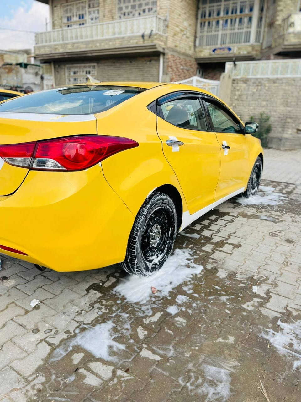 الانتراء مدويل 13 وارد امريكي
بسمي السنويه ل28 رقم انكليزي 
حادثه بابتين السايق الخلفه
محرك مكفول من التنقيص والفتح
تحكم استيرن جهتين شاشه اصليه كامره
تدفئه كشنات تبريد شغال حداديه جديده
تايرات جدد بجم وصندوك كبس  معروضه  100 مجالهه حك الجيه
مكانه مدينة الصدر 
***********
