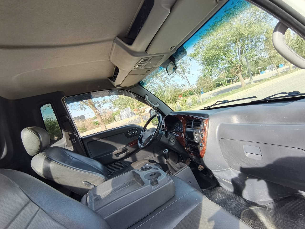 سەرە تا بە ناوی خوای گە وره
کیا بیلا2009 کراوە بە2023
3000 سۆپەر مەکینە ڕەش
تازە داغل 
تەبرید لەسەر سویج
ئاوینە کارە بای 
5دووگەمە 
بۆدی بیلادی سفرە
برێکی بەسراوە
کارە بای بەسراوە 
***********
***********
