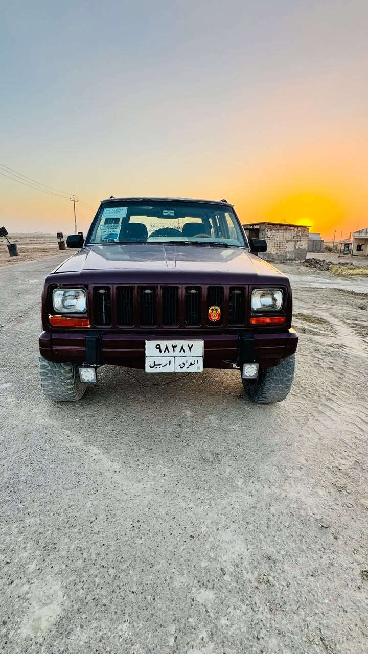 جيب شيروكي 1992 مكفوله كير ومحرك وبدي بلاديه رقم أربيل تحويل ثاني يوم مكان السياره ناصريه اتصال ع ***********
