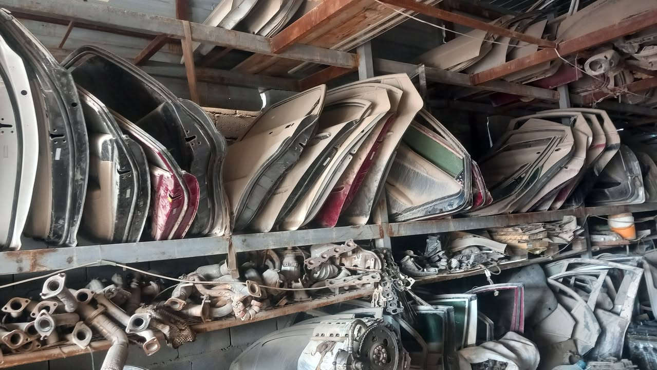 السلام عليكم
ادوات سيارات كوري مديل قديم فقط ٢٠١٤ فما دون (اوبتما_سوناتا_سبكتره_ النترا)تصفية محل 

بيبان _ضفاير _لايتات_بك لايتات_احزمة امان_درگة استيرن_مجاول _فلنجات_طبلات_درايمات_قبق جنطه_عقول_عضمات دواخل_شمسيات_كبات ويل_تجوات راس

بأسعار تنافسيه (جمله ومفرد)
العنوان
كربلاء _حي الصناعي _نهاية سايدين الرايه _قرب عصام منيدح 
للاستفسار
***********سيد محمد
