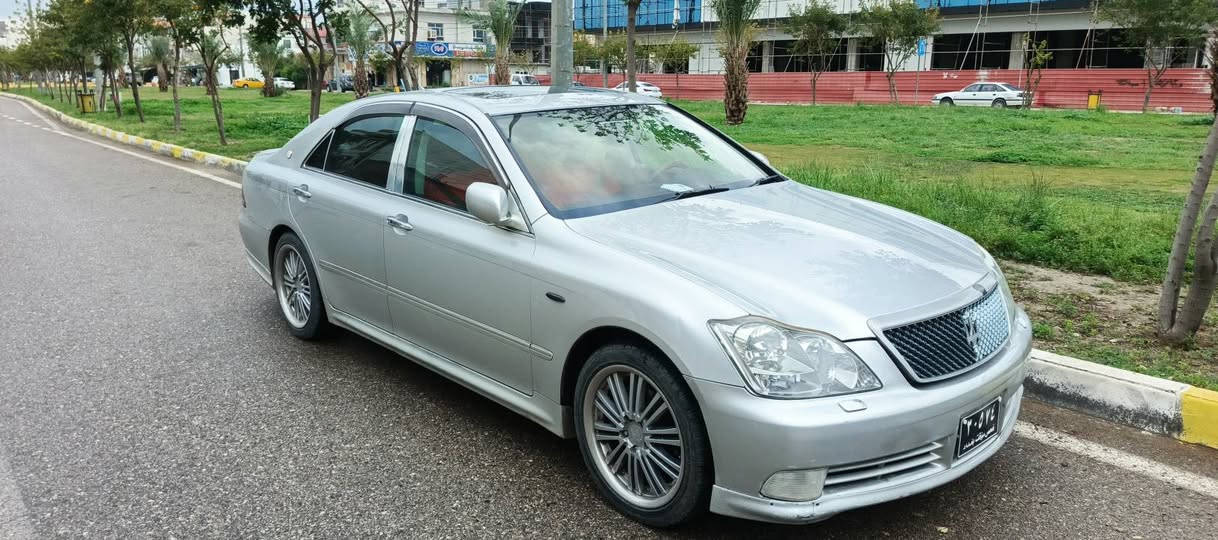 موس سپورت 2005 
سلایت.. ٣ دوگمە ١ پارچە سبخ 
ناو رساسی١٨٠ بی دوکە ل شاشە تیسلا 
ماشاللە  چال و شوختی نیە 
مشتری نیت تلفون مە کە قفلی 62 کە می نیە خوم 63 نیو لە سە رمە. ش***********
