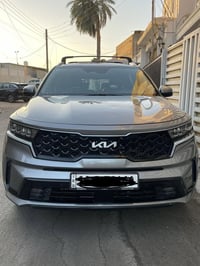 ٢٠٢٣ هايبرد  حادثه جدا بسيط موجود بالصور  محرك ١٦٠٠  السياره اقتصاديه ...