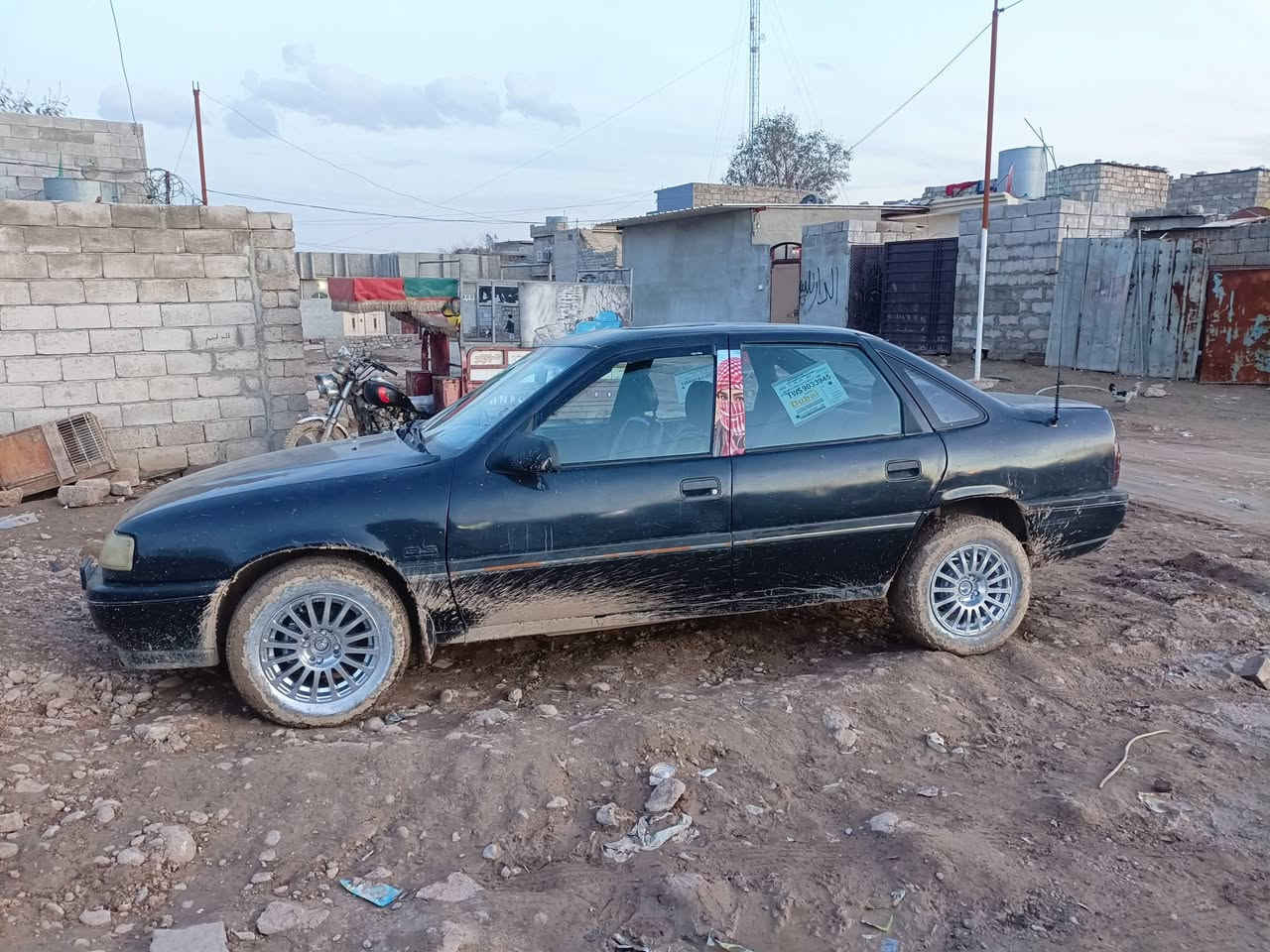 السلام عليكم اوبل فكتوره حجم 16 جير محرك شرط شرط التحويل كربون بنزين مكان السياره الموصل ***********
