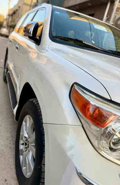 السلام عليكم بيع فقط لاندكروز 2012 سياره جاهزه سونار بالمنشور تكحيل فقط سنويه بسمي كير مكينه تبريد كله مكفول مابيه أي نقص ماشيه ١٧٣ ألف السعر ٣٦٥ بيه مجال شي قليل العنوان بغداد الغزاليه ***********
