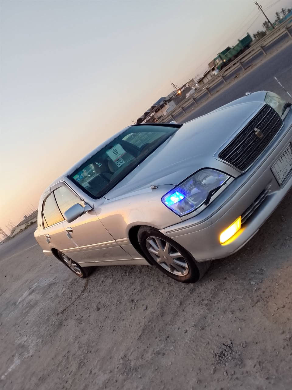 سلام عليكم اللبيع جنون مديل 2002 السياره جديده مال جناي السياره مكفوله من الكص ونقل جثه والعيب الشرعي والظربه السياره جاهزه تخم تاير تبريد حداده السعر 110وبيها مجال العنوان قضاء القرنه الستفسار على هاذه رقم ***********

