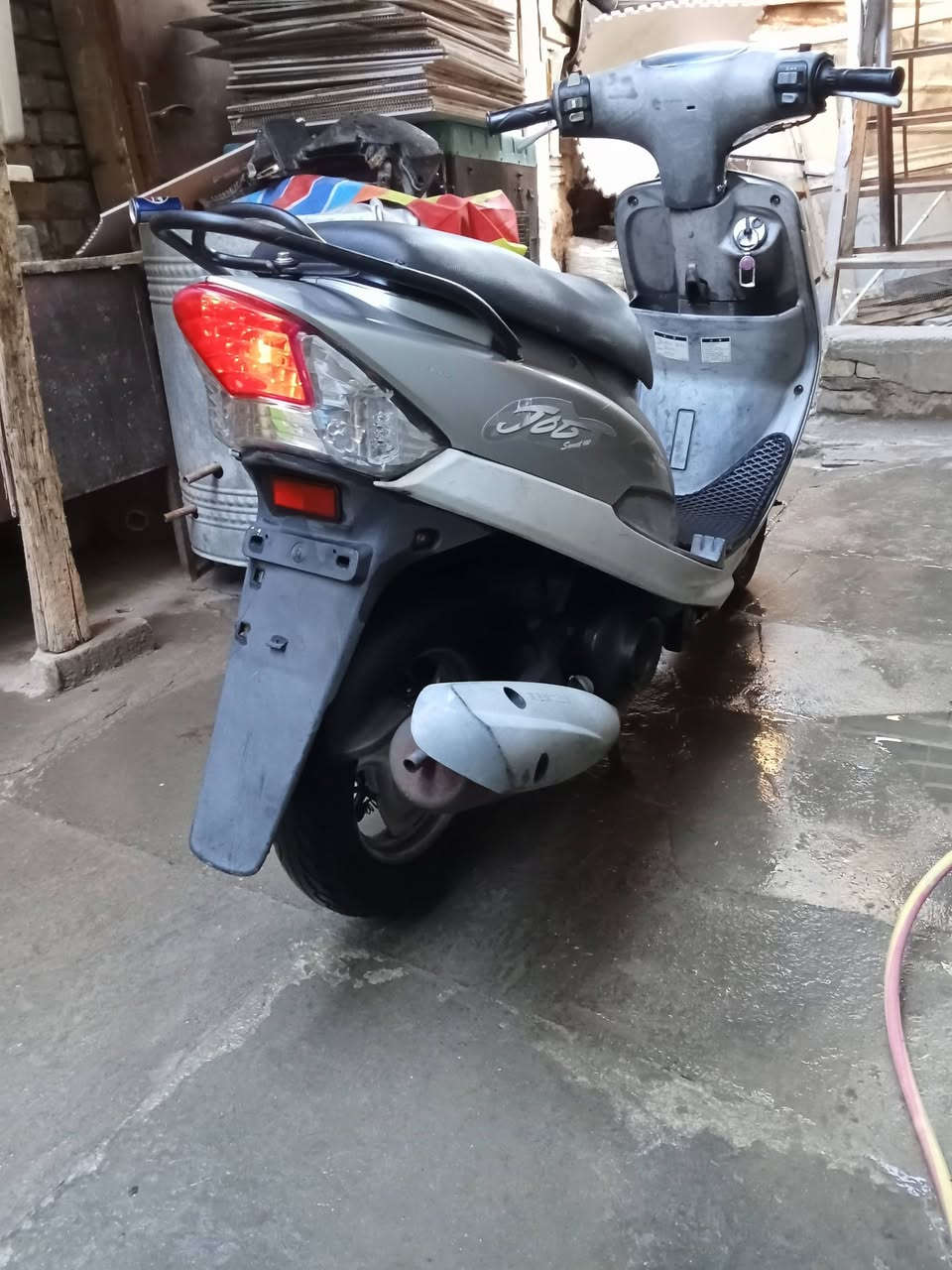 السلام عليكم شباب دراجة ماكس منغولي كفالة عامة كلهه ابلادية وكلهة شغالة كابريتر سلف  ابلاديات كفرات كلهه ختم وية المكينة وكهربايات كلهن شغالات شلعة ومعدل ونعومة تأكل الكاع اكل جديدة بمعنة الكلمة صارلهة 15 يوم من امنزلهة رمبة يعني بعدهه جديدة العنوان بغداد باب المعضم ولا ستفسار ***********
