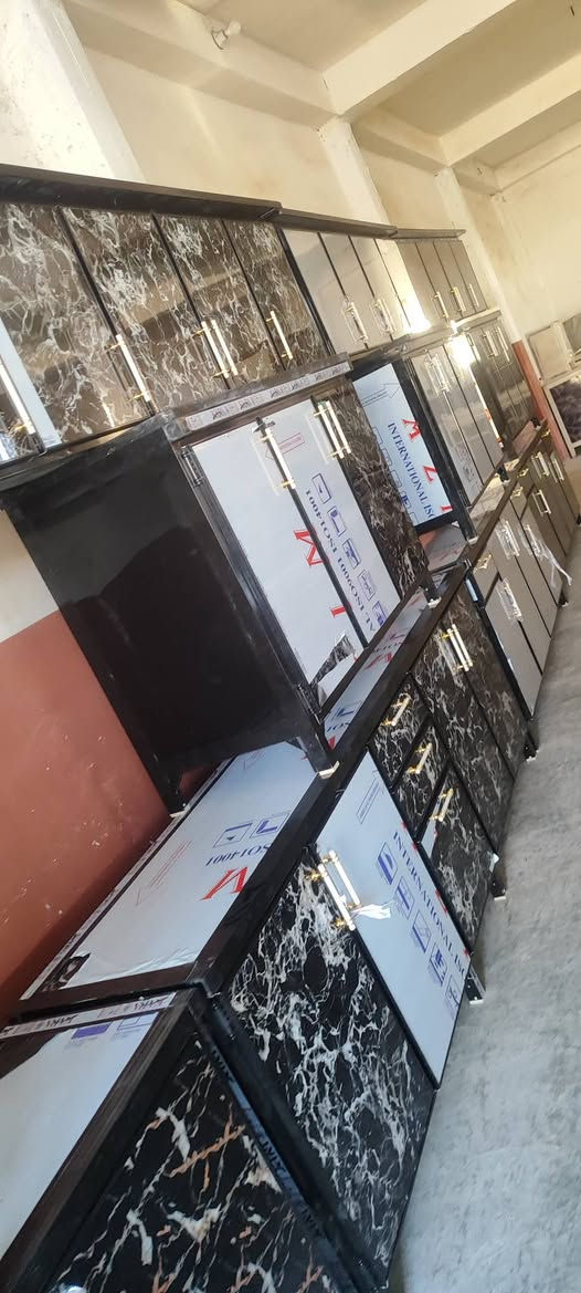 معرض سيف التميمي العنوان الحويجه شارع اليرموك العريض قرب شارع اطباء للاستفسار ***********او***********
