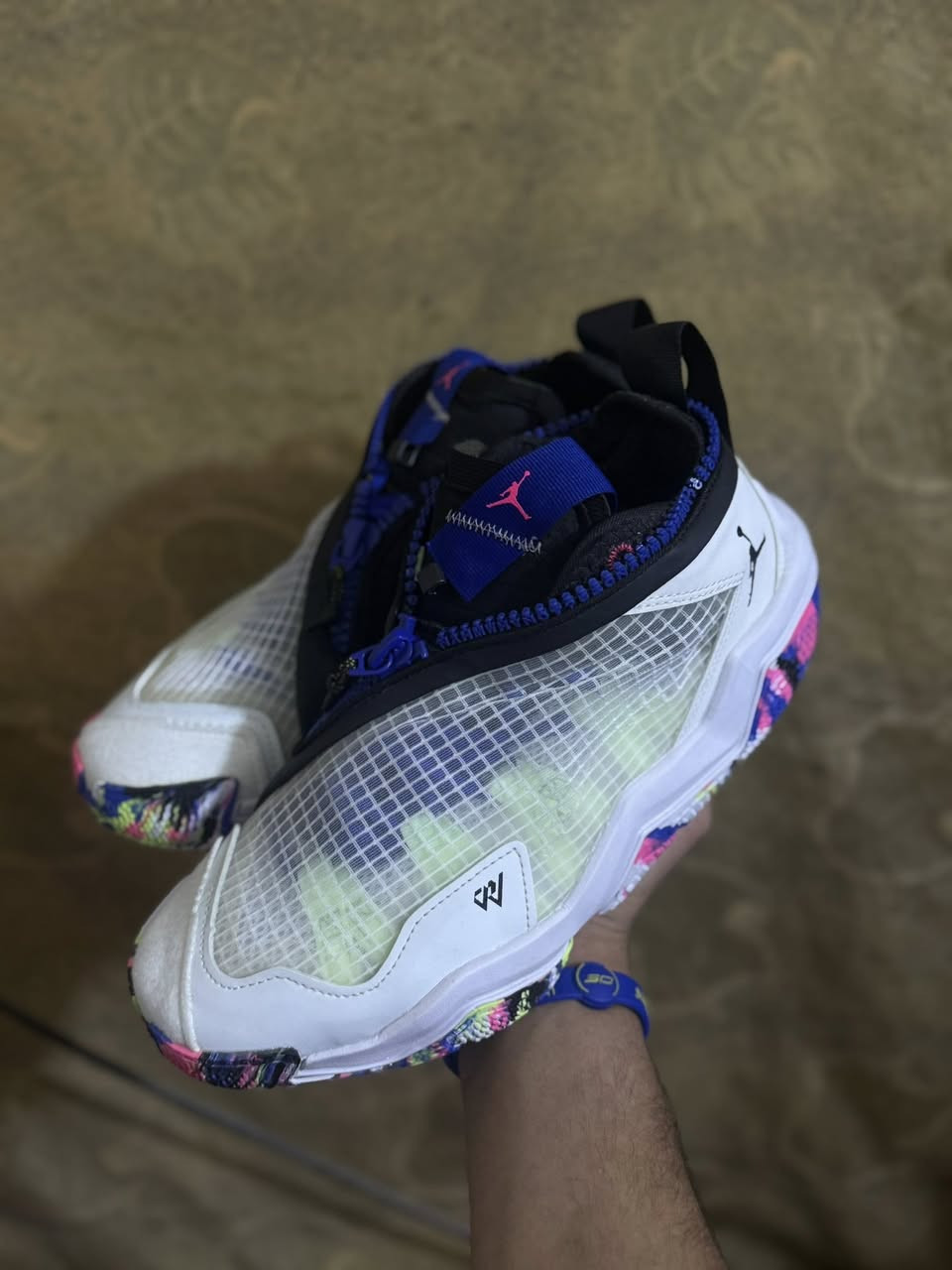 جوردن قياس ٤٠/٣٩ قطعة تخبل نضيف ١٠٠٪؜ دون اي ضرر السعرر ١٥ للتواصل خاص


**إذا كنت صاحب هذا الإعلان وتريد حذفه لأي سبب، رجاءا أرسل رسالة إلى الدعم الفني**