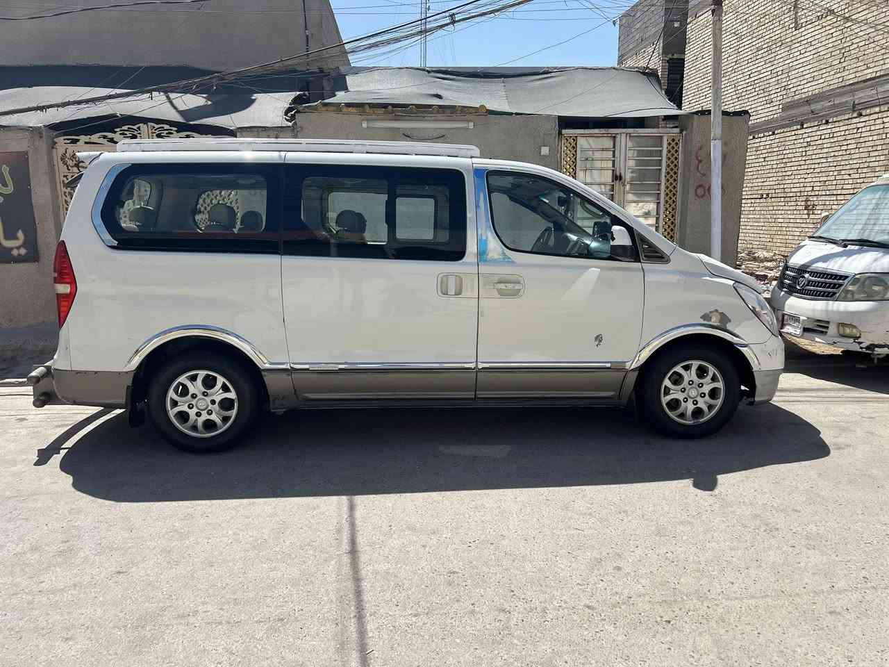 السلام عليكم ستاركس 2009 مفتوح محور سبلاين 12 اوتماتيك كير ومكينه واكسل مكفول منظومه تبريد كامله جديد حداديه دوشمه وسفري وتنته نايلون تخم تاير سياره بسمي شخصيا مصفره خط وبحث السعر 140 استفسار اكثر  ***********
